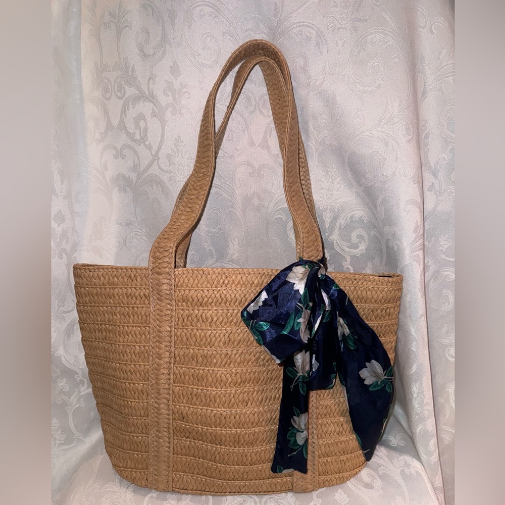 Draper James The Everyday Straw bag & Scarf - Picture 9 of 16